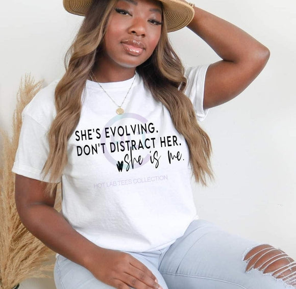 She's Evolving Ladies' T-shirt